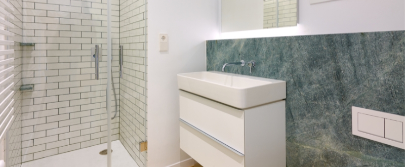 Reforma Urgente de Baños